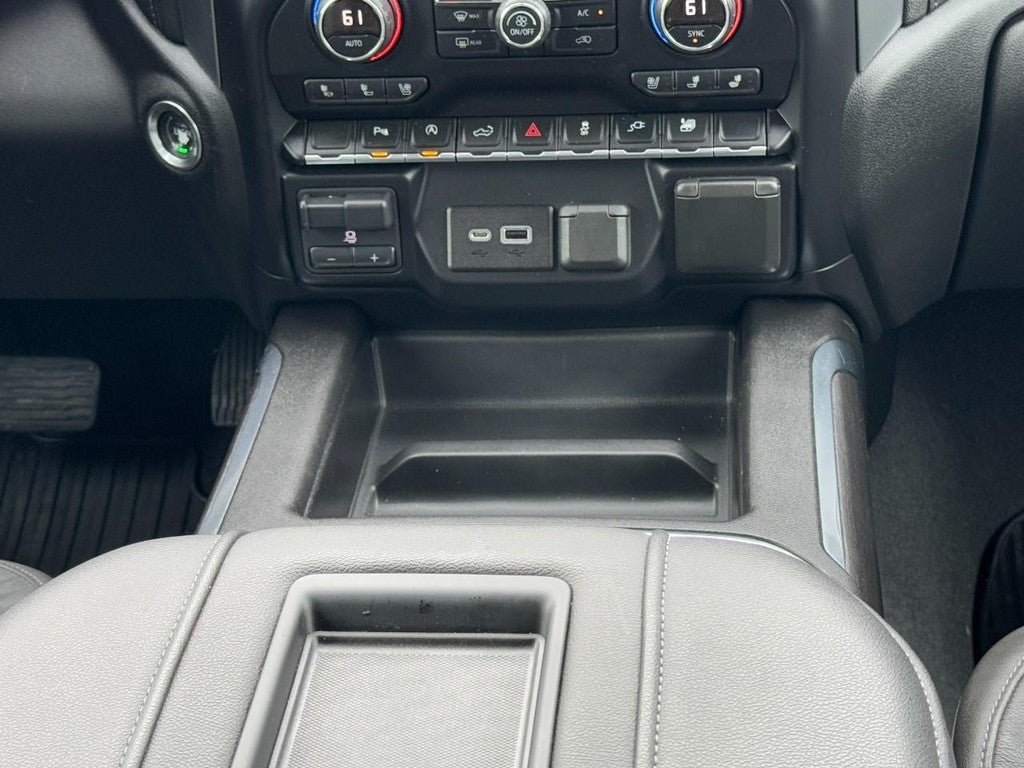 2019 Chevrolet Silverado 1500 4WD Crew Cab 147" LTZ