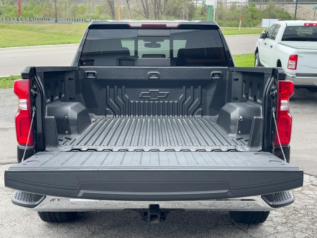 2019 Chevrolet Silverado 1500 4WD Crew Cab 147" LTZ