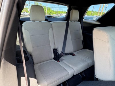 2023 Chevrolet Traverse AWD 4dr LS w/1LS