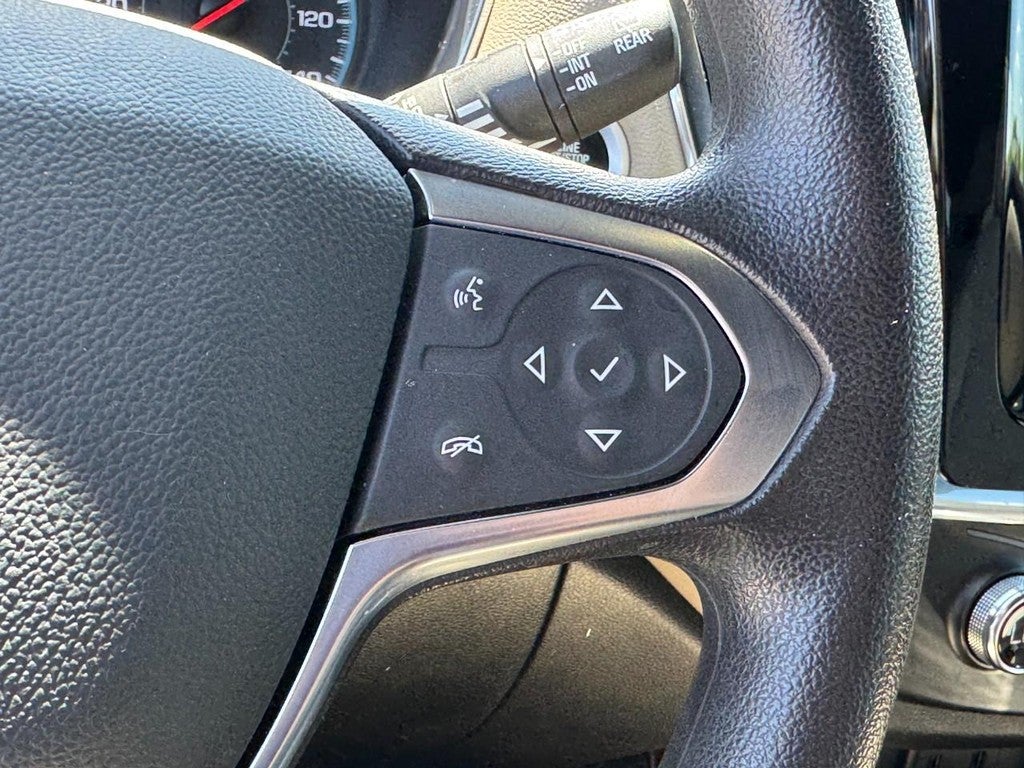 2023 Chevrolet Traverse AWD 4dr LS w/1LS