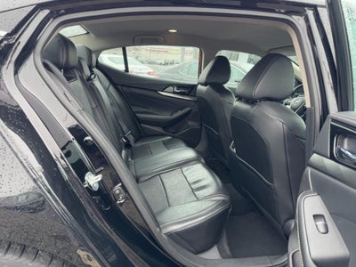 2023 Nissan Maxima SV CVT