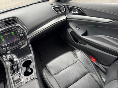 2023 Nissan Maxima SV CVT
