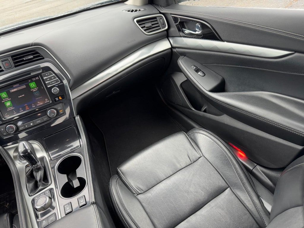 2023 Nissan Maxima SV CVT