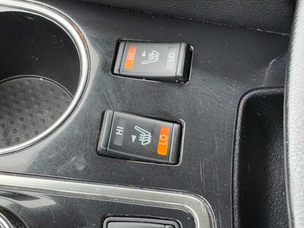 2023 Nissan Maxima SV CVT