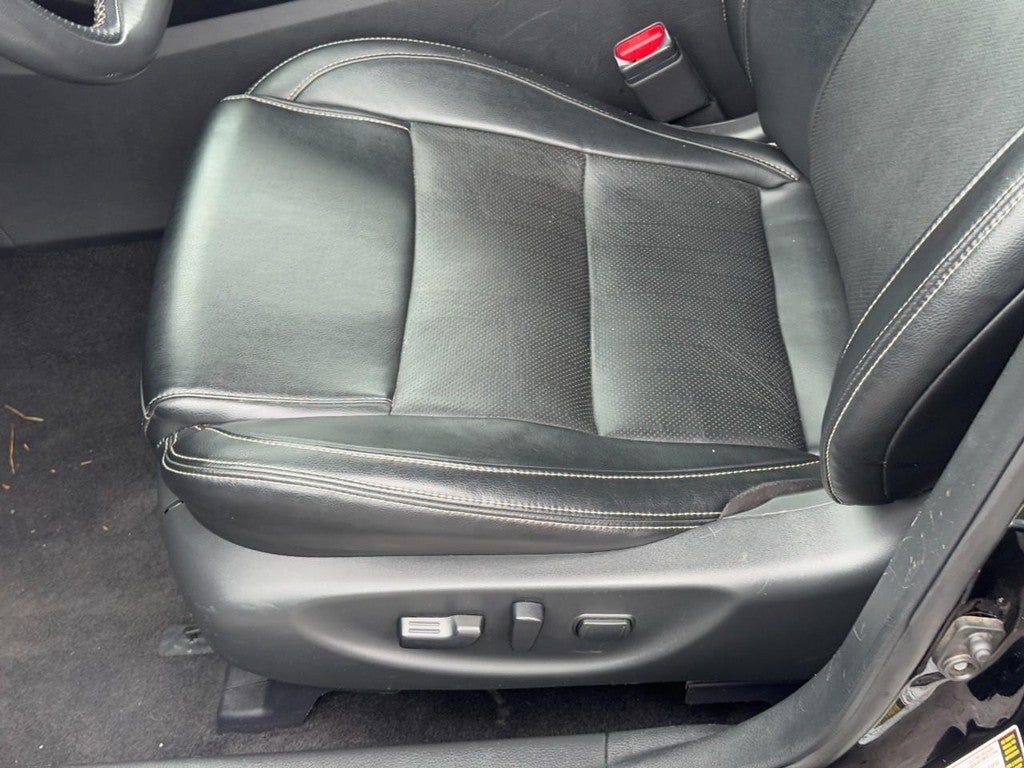 2023 Nissan Maxima SV CVT