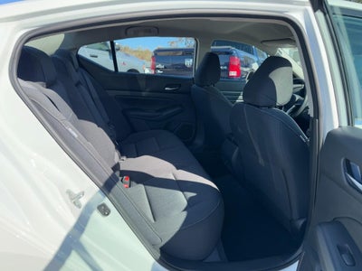 2022 Nissan Altima 2.5 S Sedan