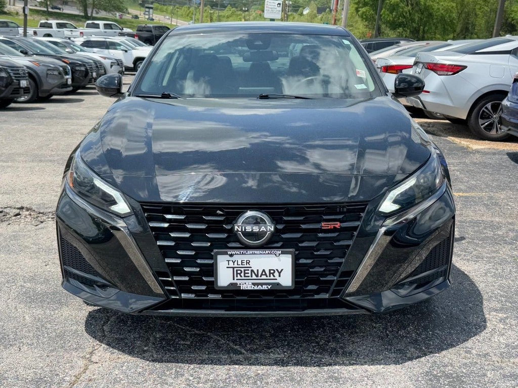 2024 Nissan Altima 2.5 SR Sedan