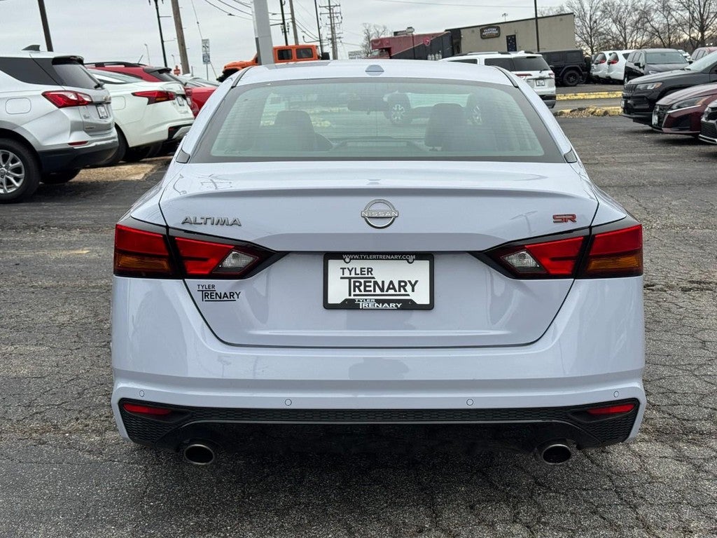 2024 Nissan Altima 2.5 SR Sedan