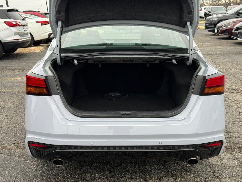 2024 Nissan Altima 2.5 SR Sedan