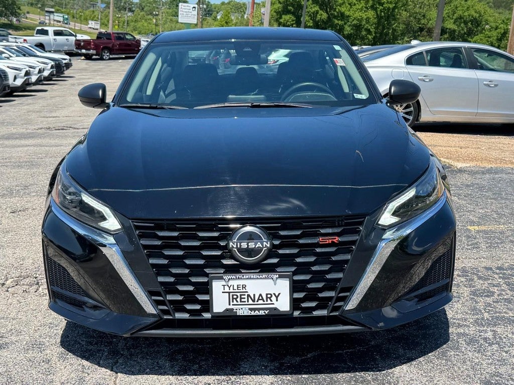 2024 Nissan Altima 2.5 SV Sedan