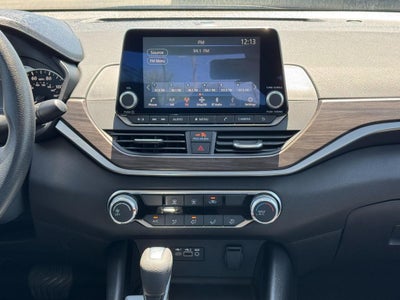 2024 Nissan Altima 2.5 SV Sedan