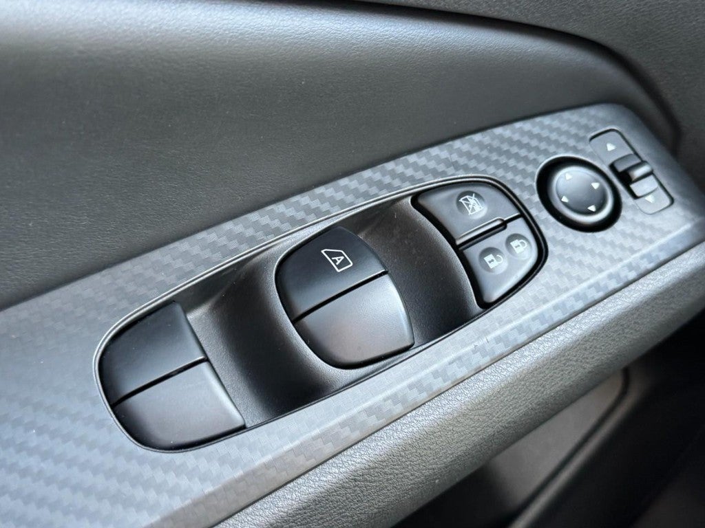 2024 Nissan Altima 2.5 SV Sedan