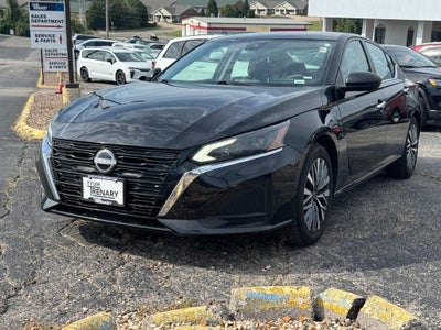 2024 Nissan Altima 2.5 SV Sedan