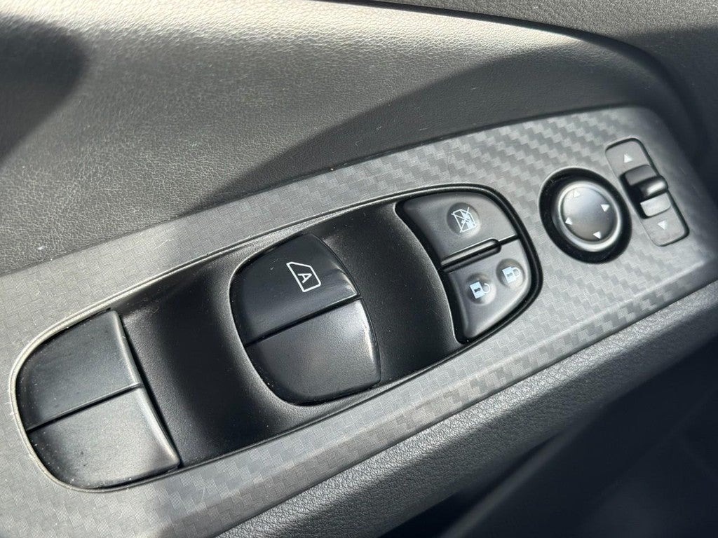 2024 Nissan Altima 2.5 SV Sedan