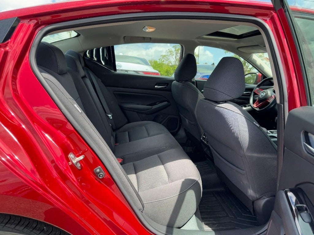 2020 Nissan Altima 2.5 SV Sedan