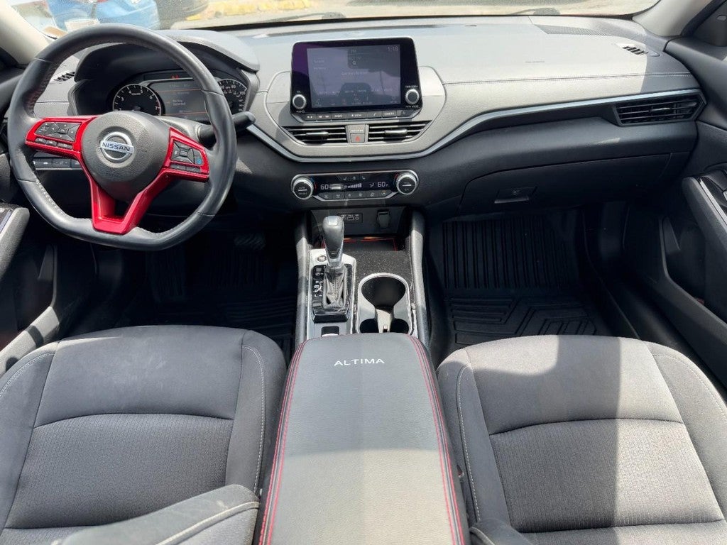 2020 Nissan Altima 2.5 SV Sedan