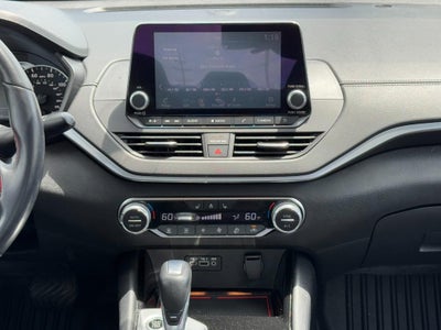 2020 Nissan Altima 2.5 SV Sedan