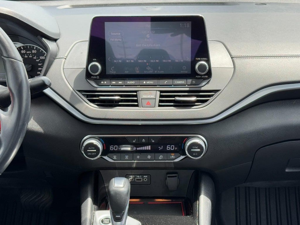 2020 Nissan Altima 2.5 SV Sedan