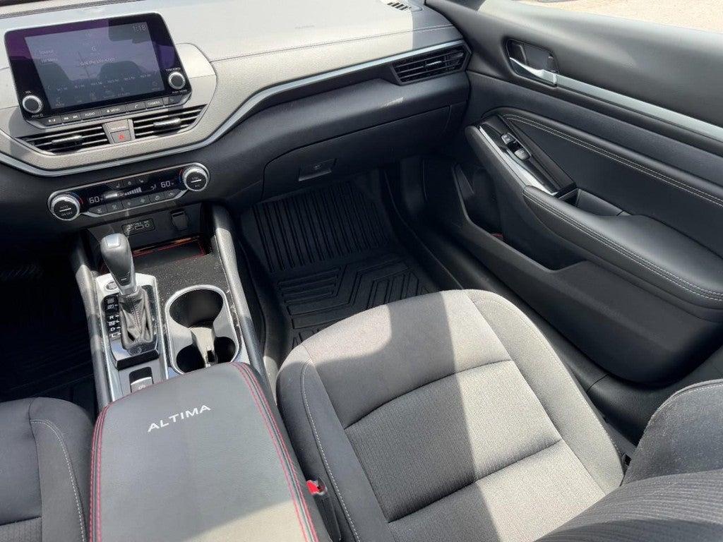 2020 Nissan Altima 2.5 SV Sedan