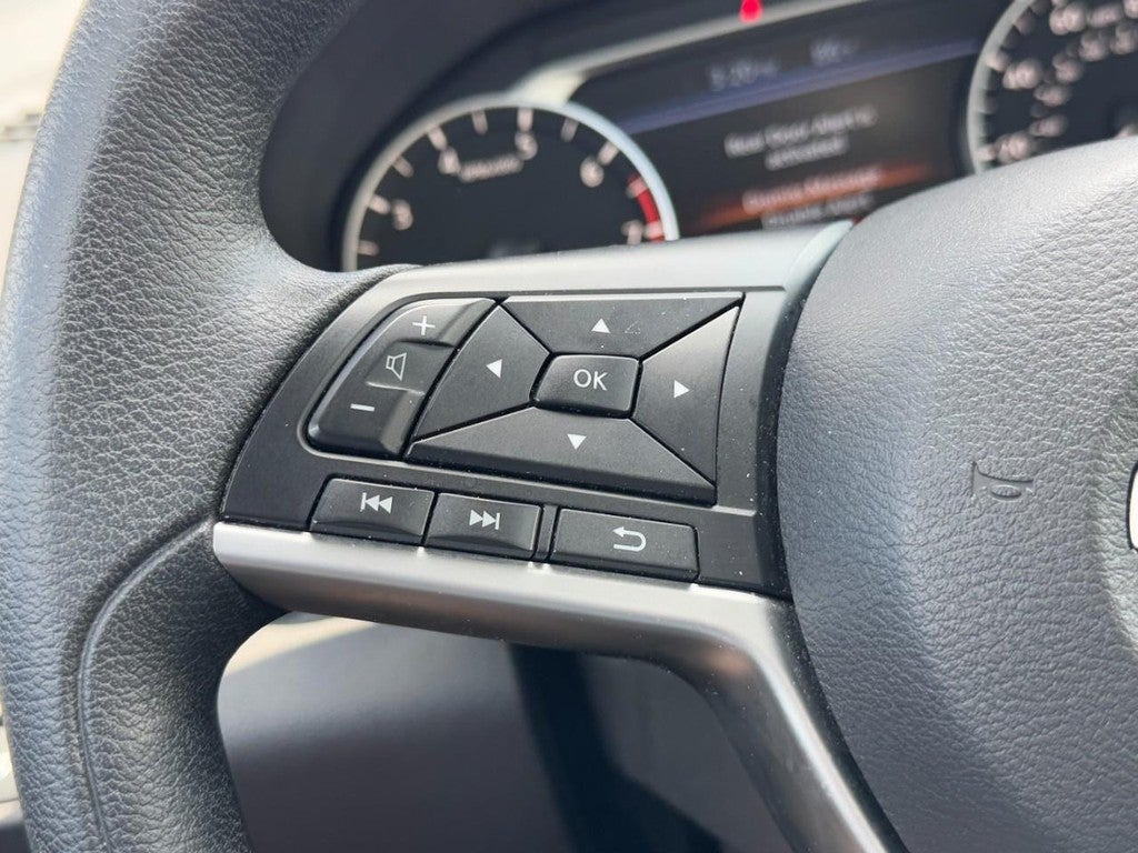 2023 Nissan Altima 2.5 SV Sedan