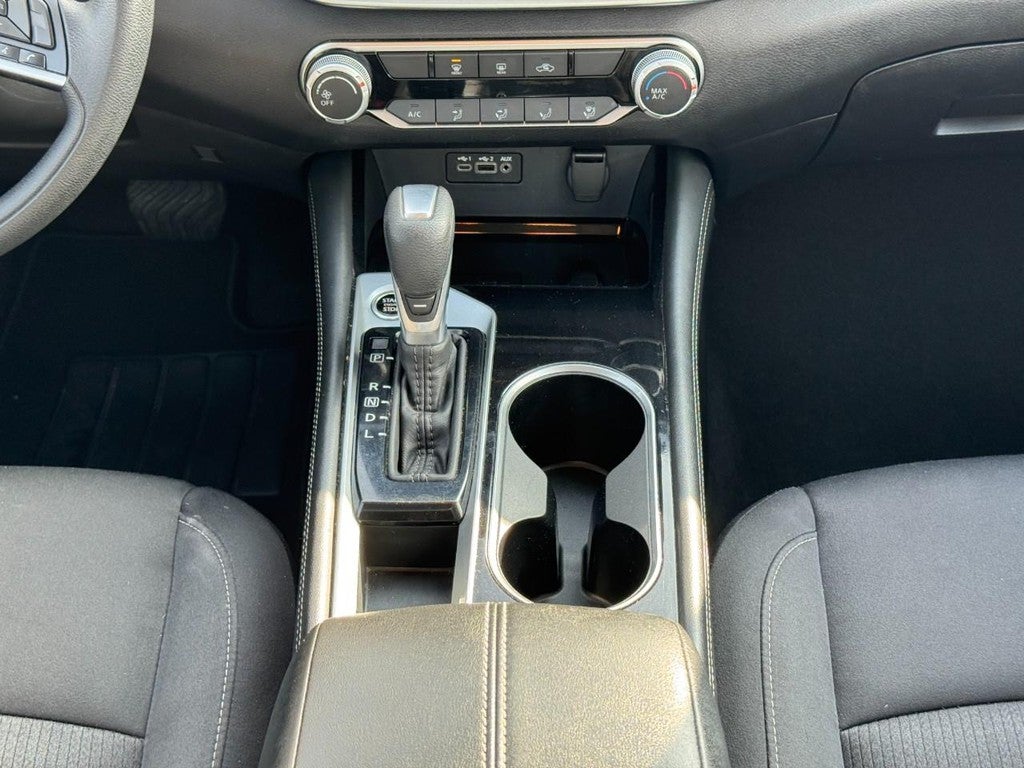 2023 Nissan Altima 2.5 SV Sedan