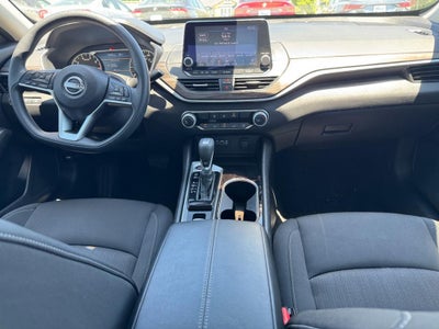 2024 Nissan Altima 2.5 SV AWD Sedan