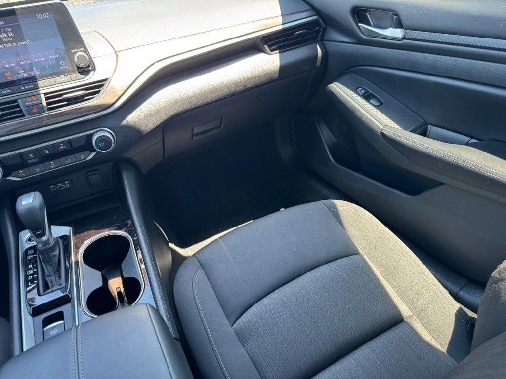 2024 Nissan Altima 2.5 SV AWD Sedan