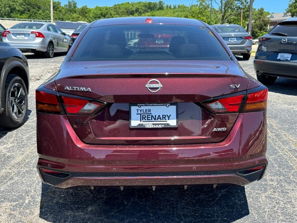 2024 Nissan Altima 2.5 SV AWD Sedan