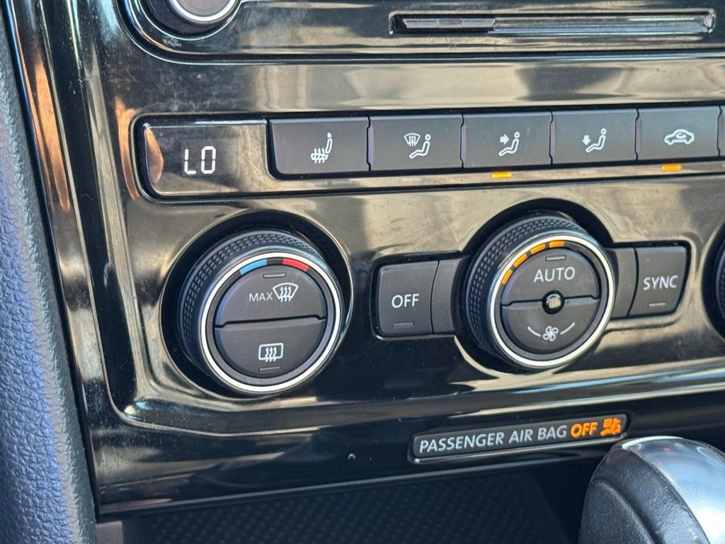 2020 Volkswagen Passat 2.0T SEL Auto