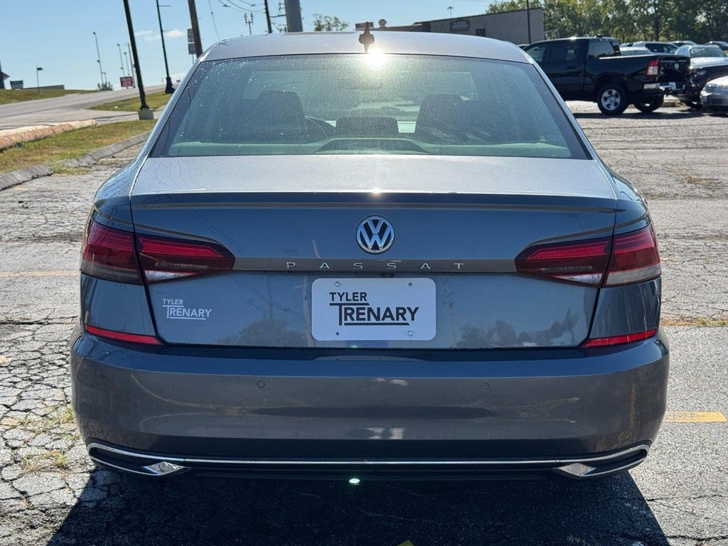 2020 Volkswagen Passat 2.0T SEL Auto