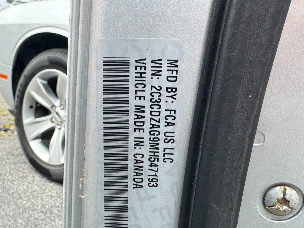 2021 Dodge Challenger SXT RWD