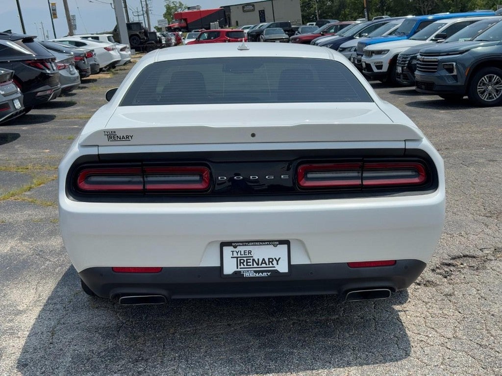 2015 Dodge Challenger 2dr Cpe R/T Plus