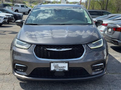 2022 Chrysler Pacifica Touring L FWD