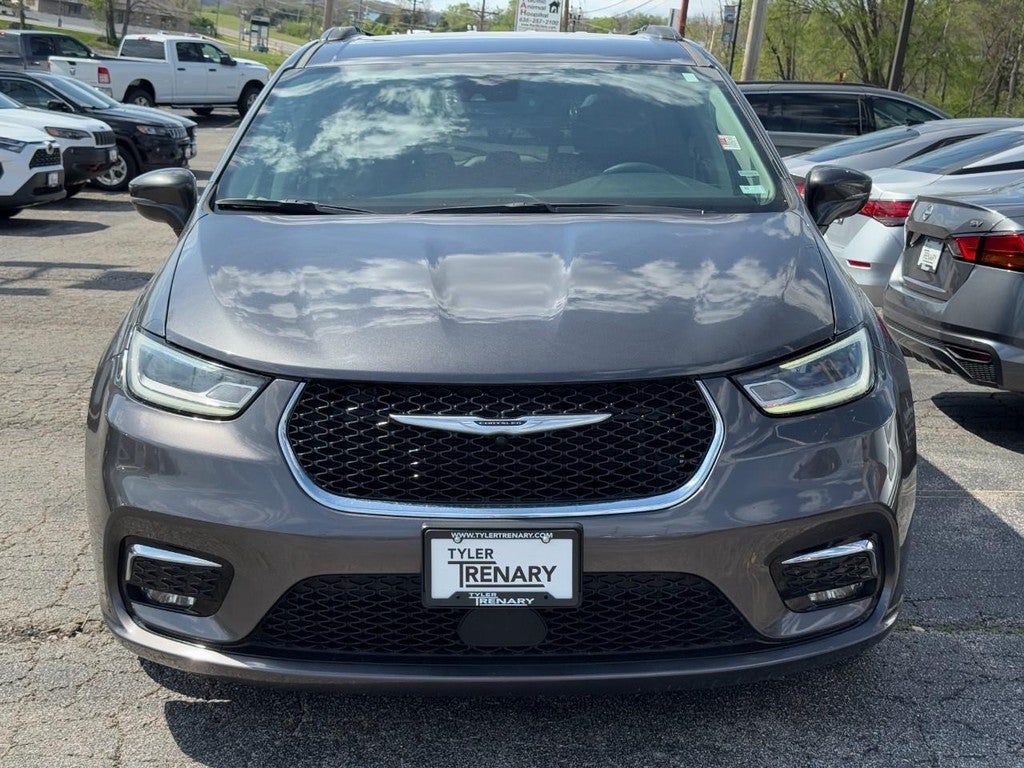 2022 Chrysler Pacifica Touring L FWD