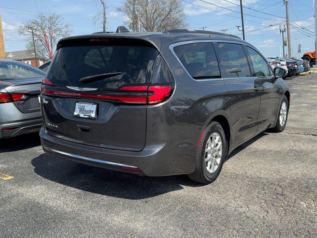 2022 Chrysler Pacifica Touring L FWD