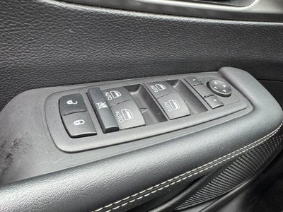 2025 Chrysler Pacifica Select FWD