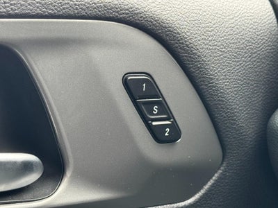 2025 Chrysler Pacifica Select FWD