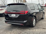 2025 Chrysler Pacifica Select FWD