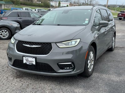2022 Chrysler Pacifica Touring L FWD
