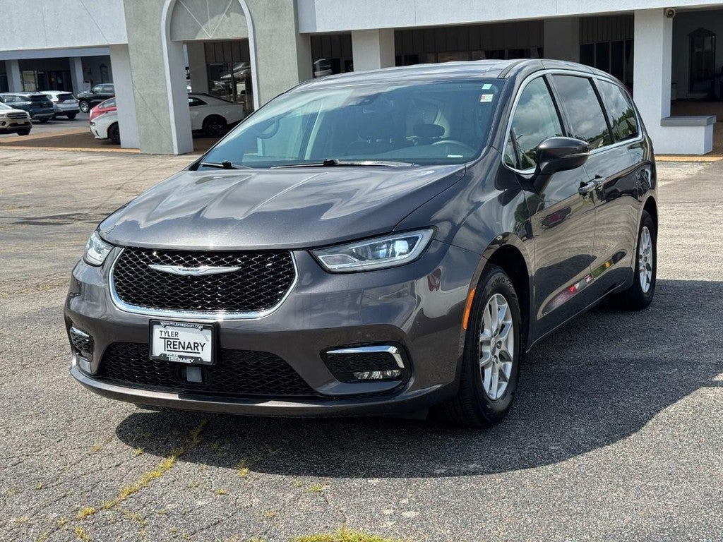 2023 Chrysler Pacifica Touring L FWD