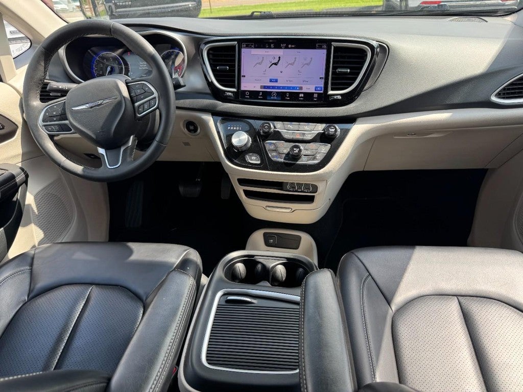 2023 Chrysler Pacifica Touring L FWD