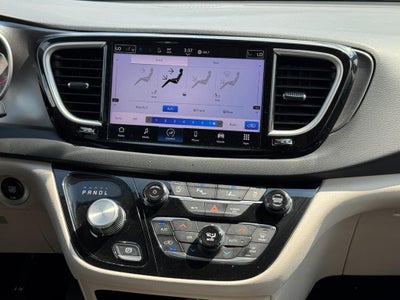 2023 Chrysler Pacifica Touring L FWD