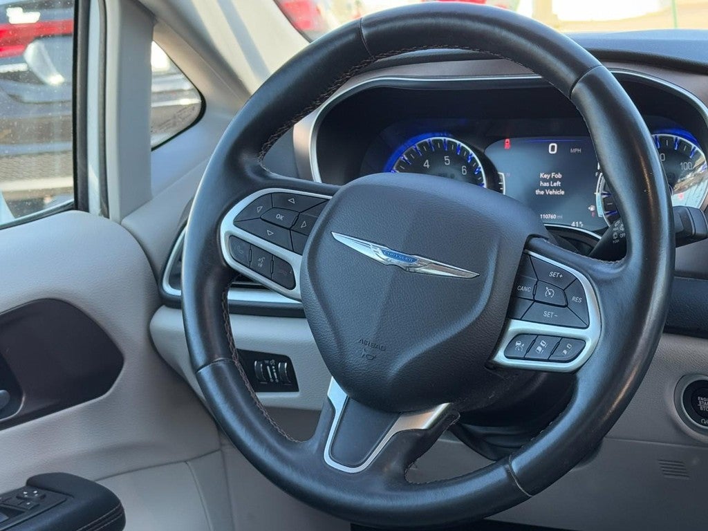 2017 Chrysler Pacifica Touring-L Plus FWD