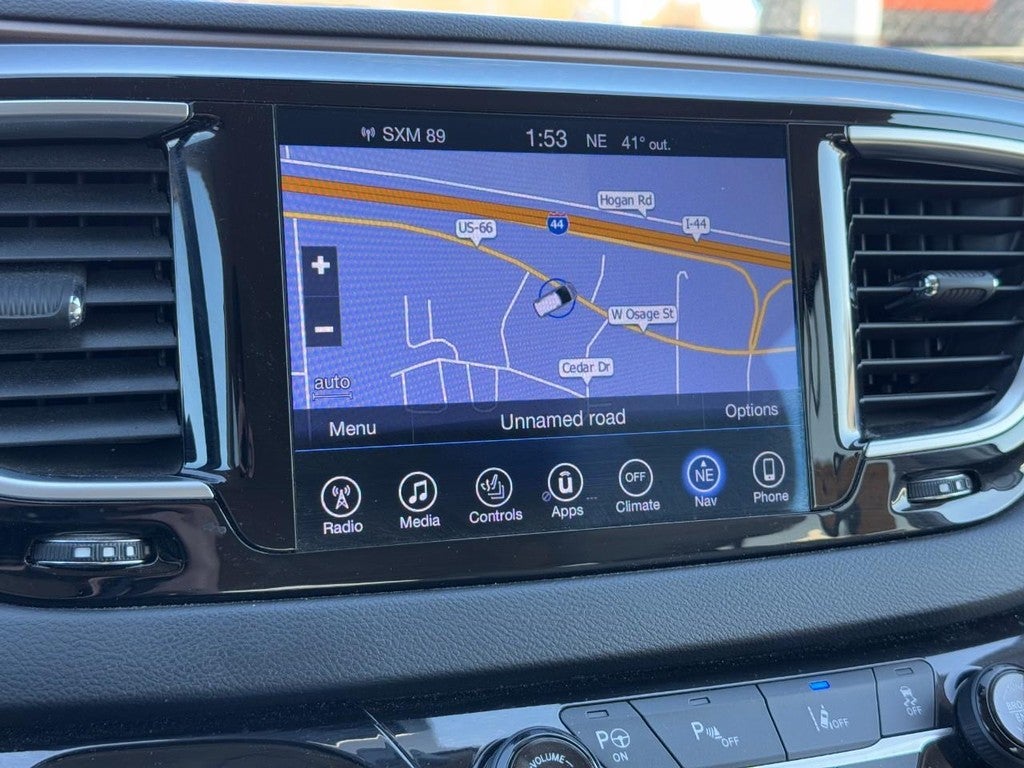 2017 Chrysler Pacifica Touring-L Plus FWD