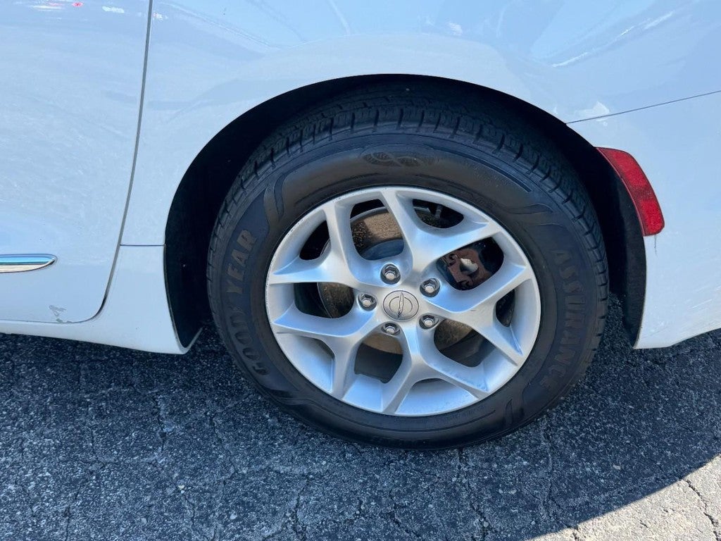 2017 Chrysler Pacifica Touring-L Plus FWD