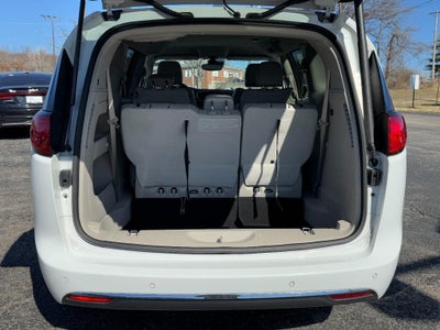 2017 Chrysler Pacifica Touring-L Plus FWD