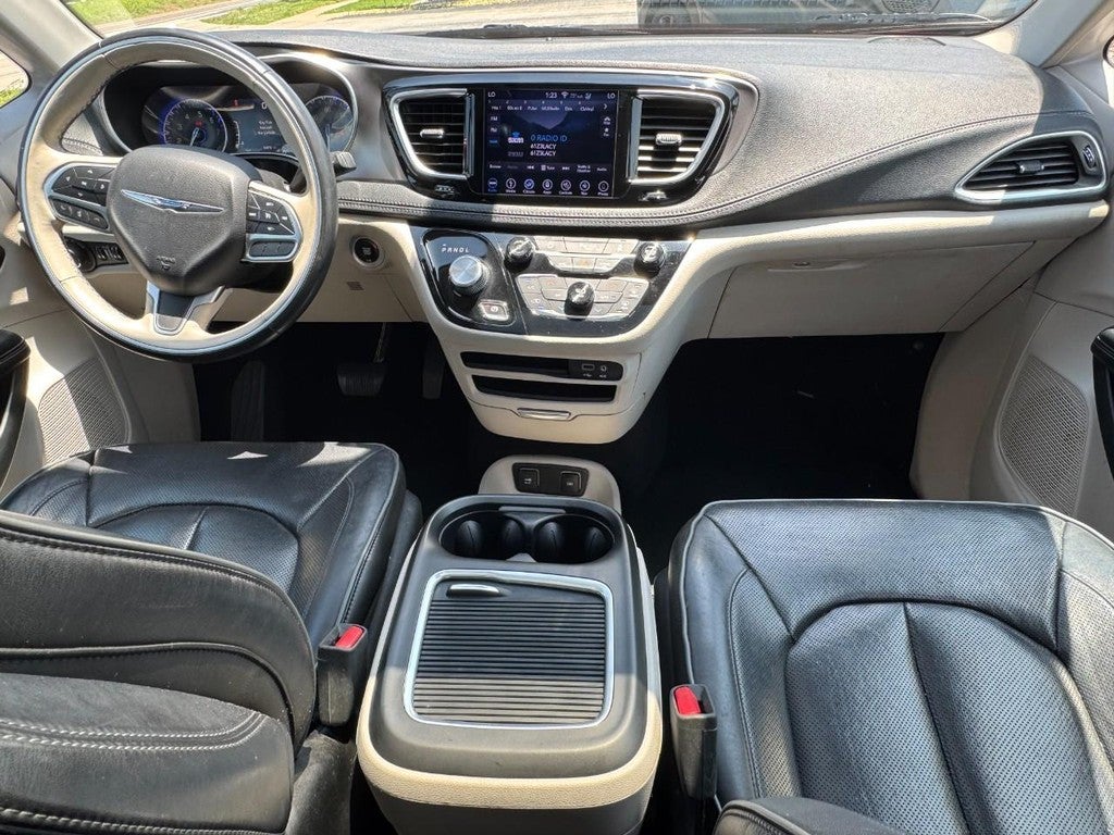 2018 Chrysler Pacifica Limited FWD