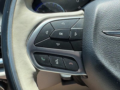 2018 Chrysler Pacifica Limited FWD