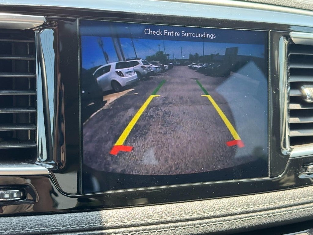 2018 Chrysler Pacifica Limited FWD