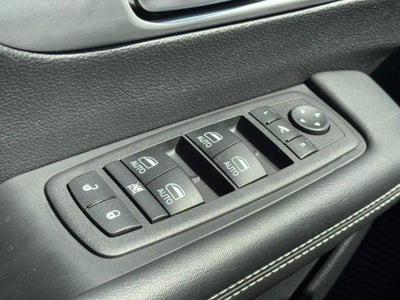 2025 Chrysler Pacifica Limited FWD